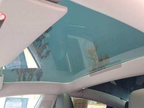 Used 2025 Tesla Model 3 Long Range RWD image 11
