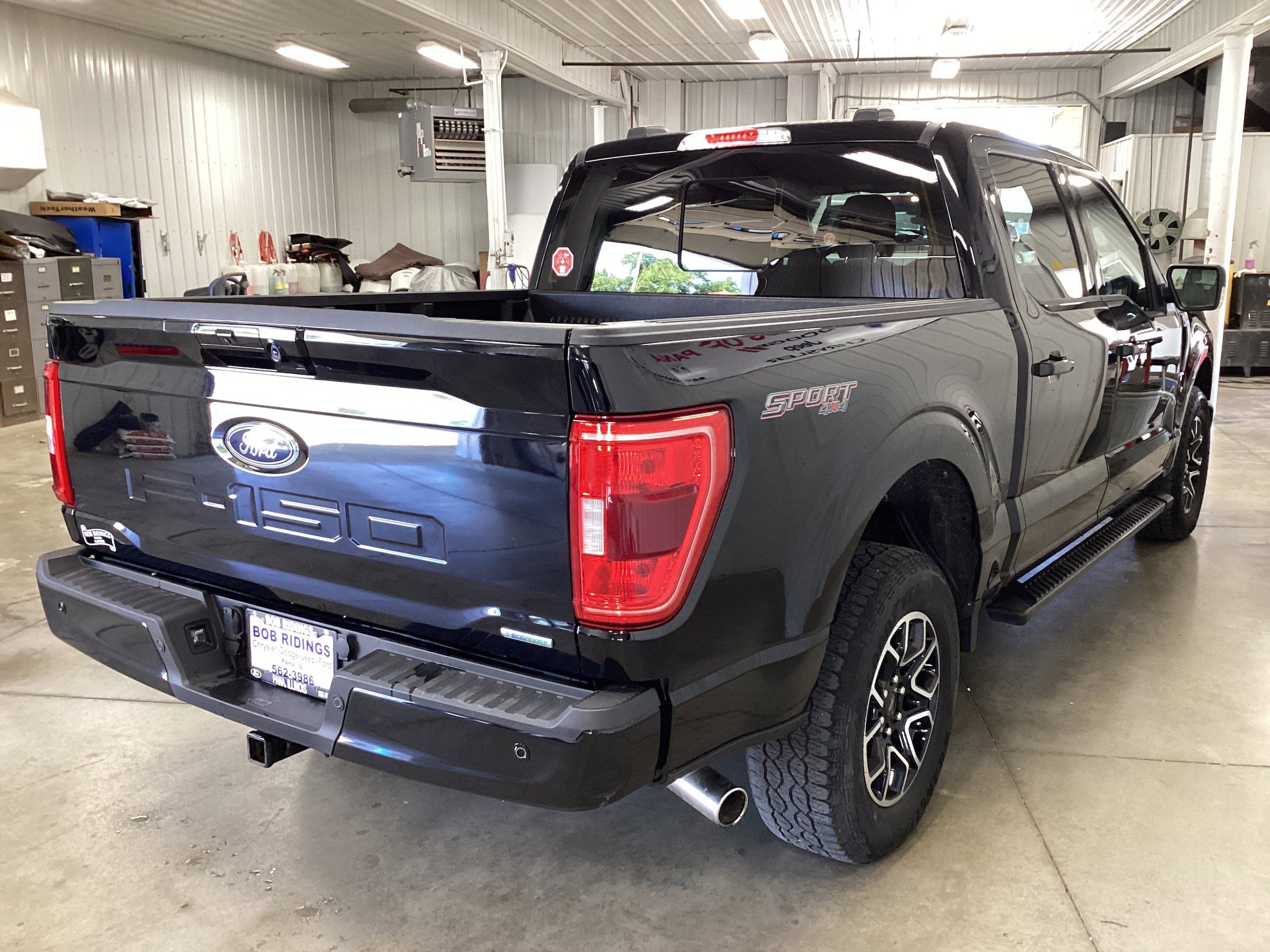 Used 2022 Ford F150 XLT w/ Equipment Group 302A High AWD/4WD image 7