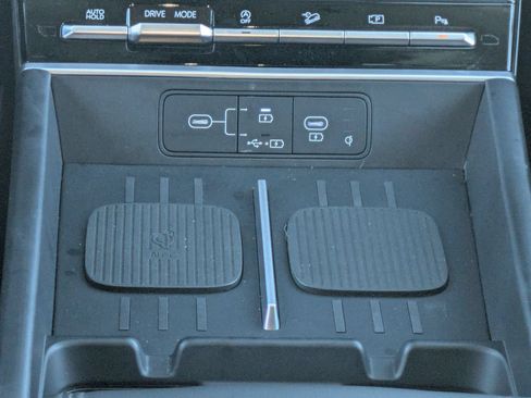 Certified 2025 Hyundai Santa Fe SEL FWD image 30