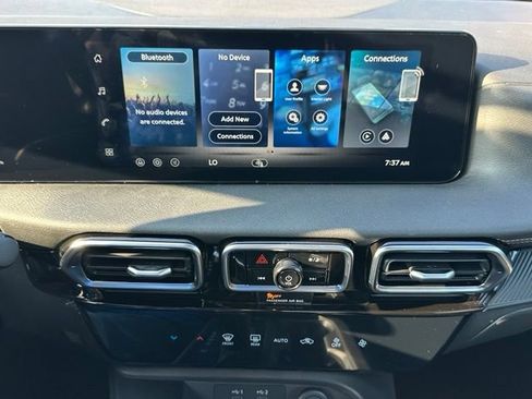 Used 2026 Nissan Sentra SV w/ Floor Mat Package FWD image 31