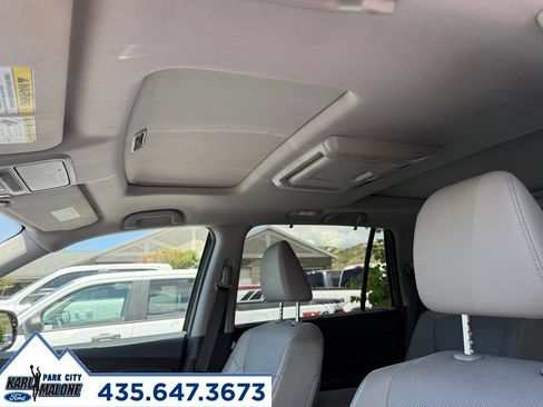 Used 2016 Honda Pilot Elite image 11