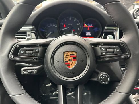 New 2026 Porsche Macan AWD/4WD image 26