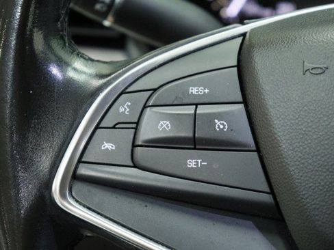 Used 2019 Cadillac XT5 Premium Luxury AWD/4WD image 11