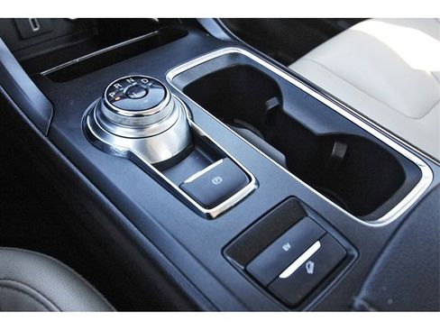 Used 2017 Ford Fusion Energi Titanium image 24