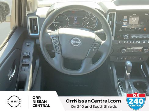 Certified 2025 Nissan Frontier SV w/ SV Convenience Package image 14