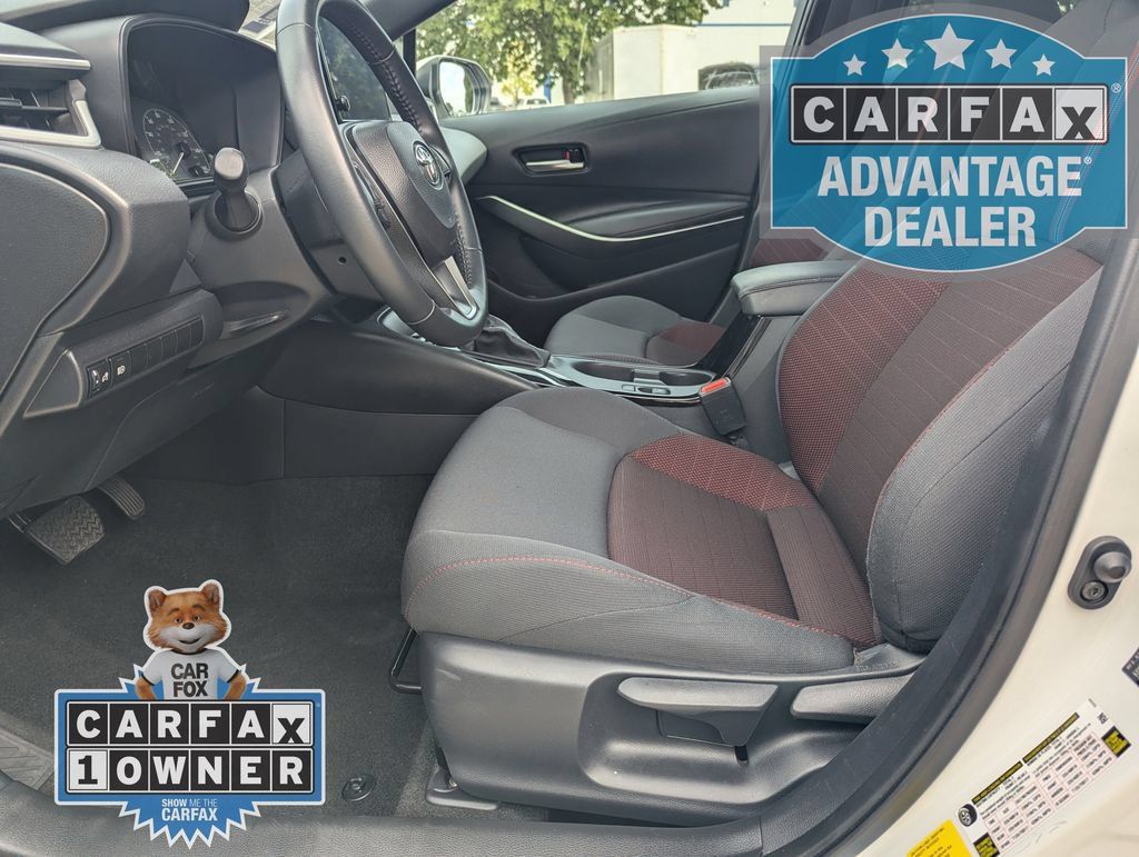 Used 2025 Toyota Corolla SE FWD image 12