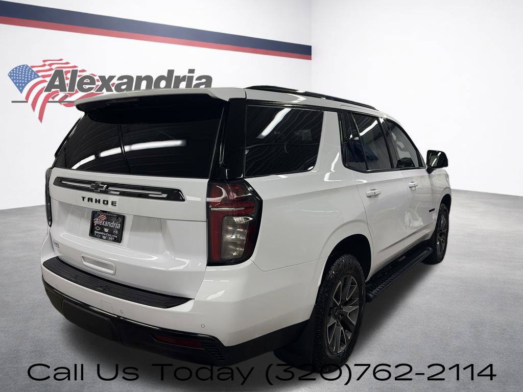 Used 2024 Chevrolet Tahoe Z71 w/ Luxury Package AWD/4WD image 6