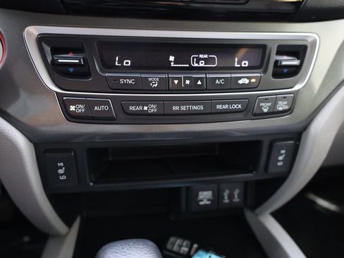 Used 2016 Honda Pilot EX-L image 34