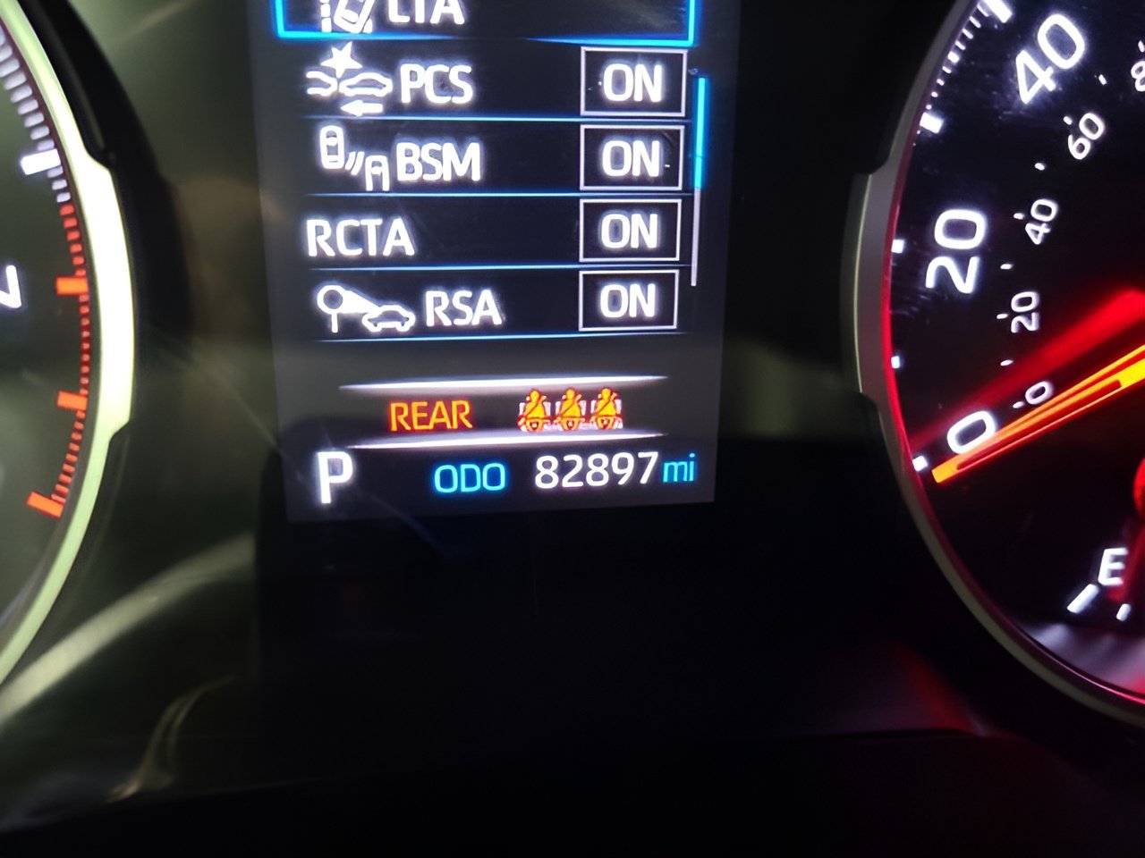 Used 2020 Toyota RAV4 XLE AWD/4WD image 28