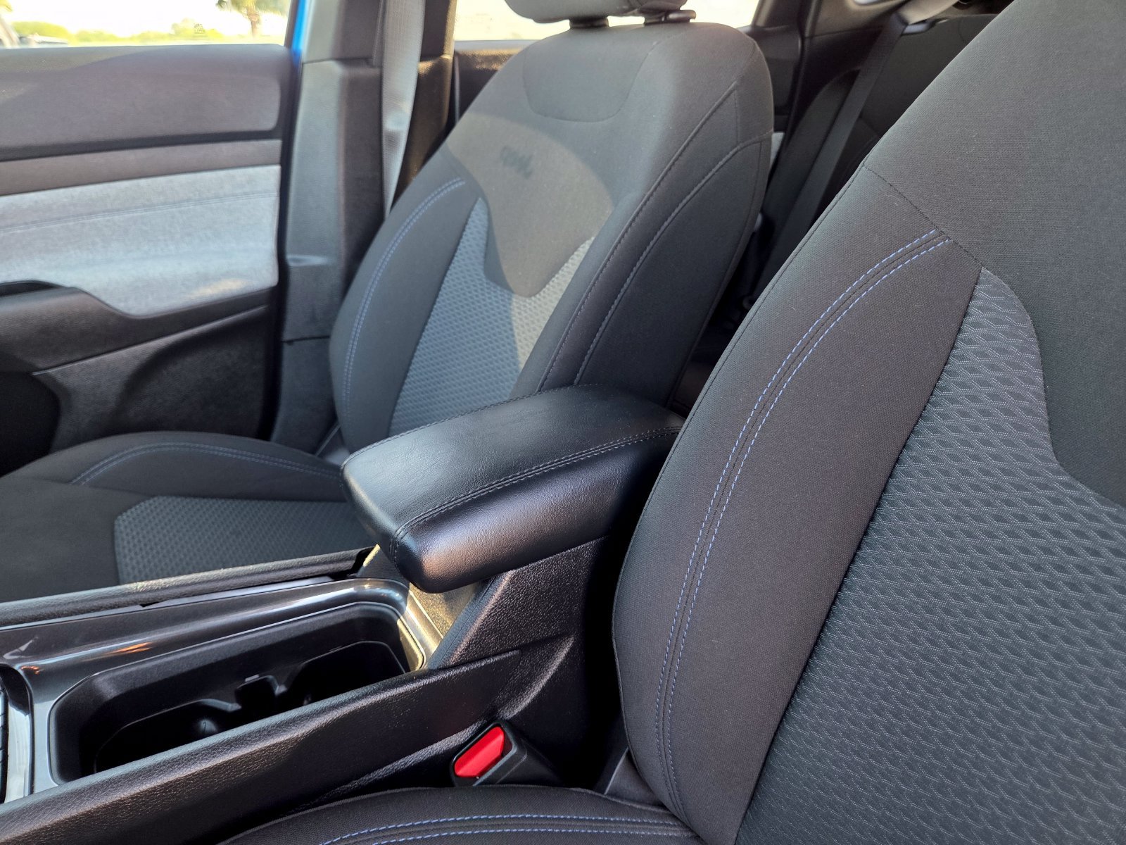 Used 2023 Jeep Compass Sport AWD/4WD image 30