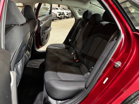 Used 2022 Kia K5 LXS image 18