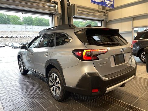Used 2024 Subaru Outback Limited AWD/4WD image 18