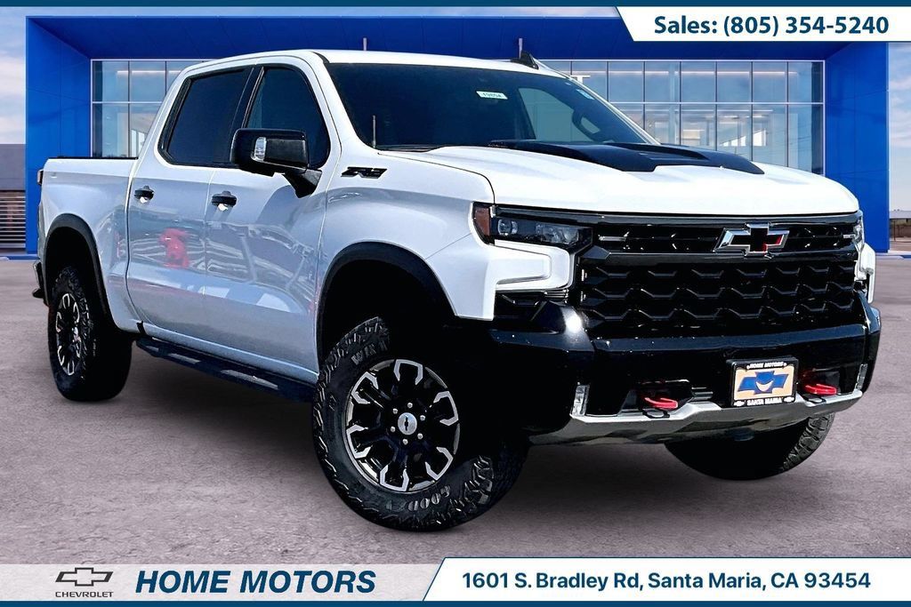 Used 2023 Chevrolet Silverado 1500 ZR2 w/ Technology Package AWD/4WD image 1