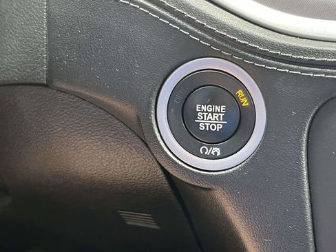 Used 2019 Dodge Charger R/T w/ Plus Group RWD image 33