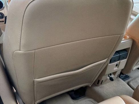 Used 2006 Ford Explorer Eddie Bauer image 17