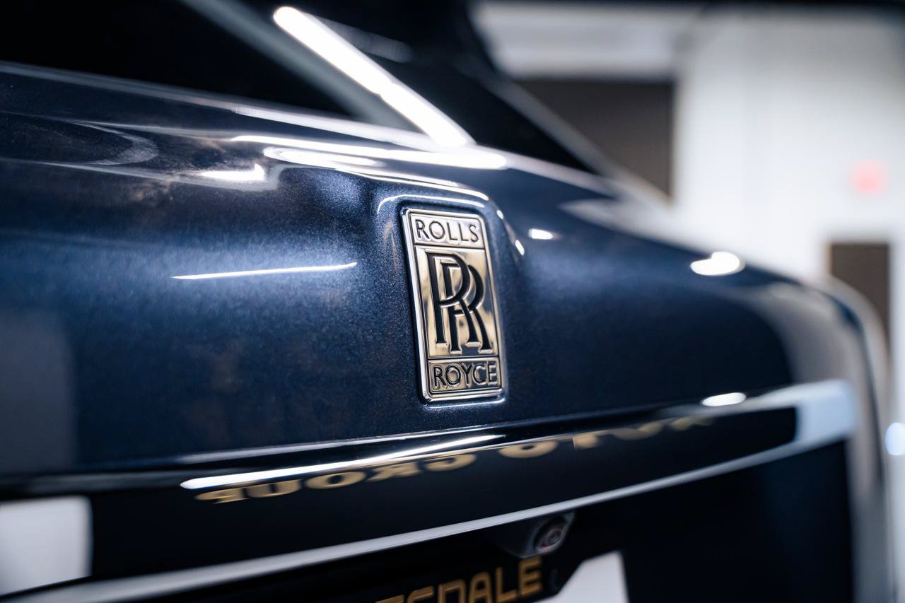 Used 2025 Rolls-Royce Cullinan w/ Dynamic Package AWD/4WD image 23
