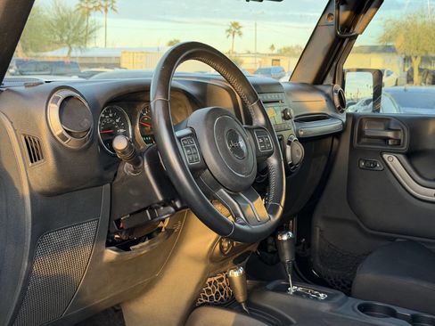 Used 2015 Jeep Wrangler Unlimited Sport w/ Quick Order Package 24S image 17