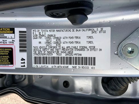 Used 2022 Toyota Tacoma SR5 image 34