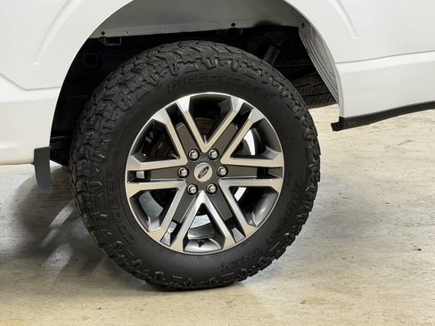 Used 2021 Ford F150 XL w/ STX Appearance Package image 13