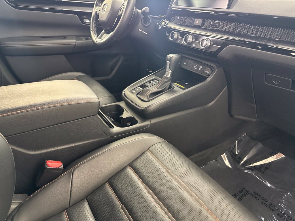 Used 2024 Honda CR-V Sport Touring image 32