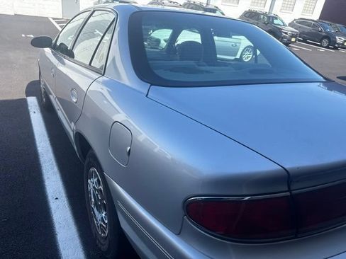 Used 2004 Buick Century Custom FWD image 7