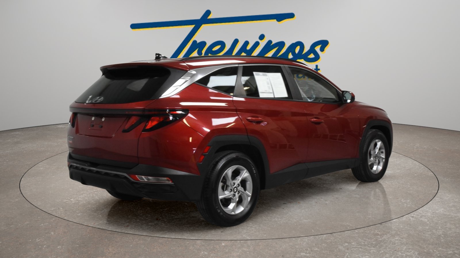 Used 2024 Hyundai Tucson SEL FWD image 2