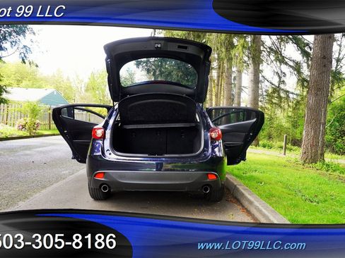 Used 2016 MAZDA MAZDA3 i Touring image 30