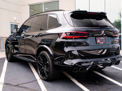 Used 2021 BMW X5 M w/ Competition Package AWD/4WD image 18
