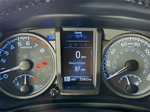 Certified 2023 Toyota Tacoma TRD Off-Road image 20