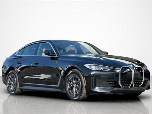 Used 2023 BMW i4 eDrive35 w/ Premium Package RWD image 7