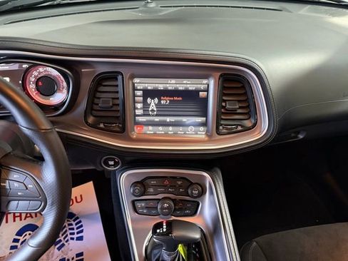 Certified 2022 Dodge Challenger R/T Scat Pack image 18