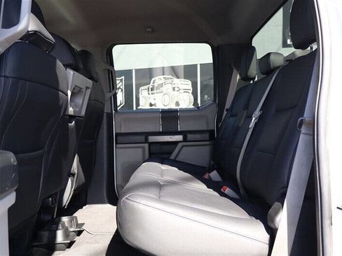 Used 2017 Ford F250 XLT image 24