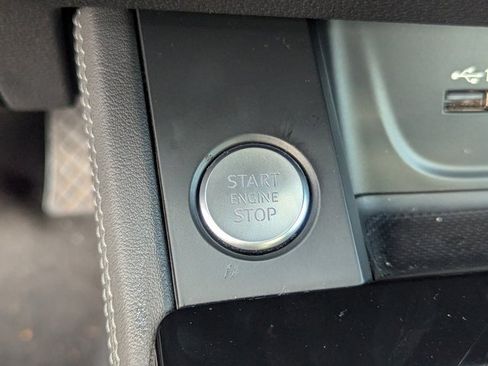 Used 2023 Audi A4 2.0T Premium Plus image 17