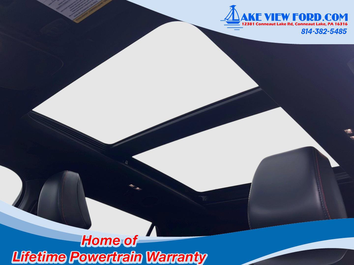 Used 2025 Ford Explorer ST AWD/4WD image 4