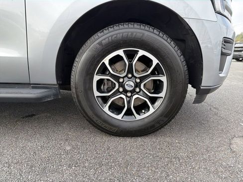 Used 2024 Ford Expedition XLT image 42