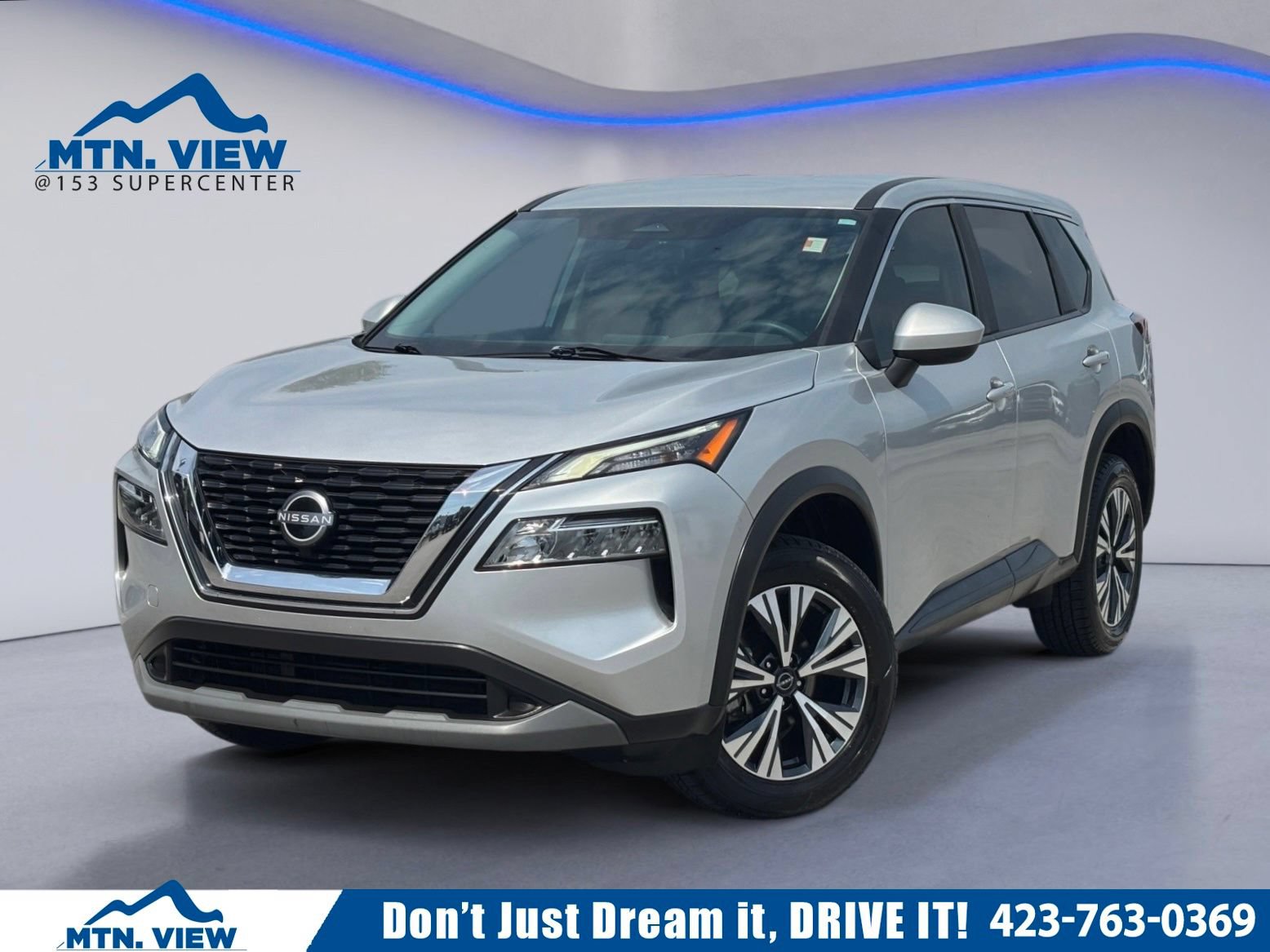 Used 2023 Nissan Rogue SV AWD/4WD image 1