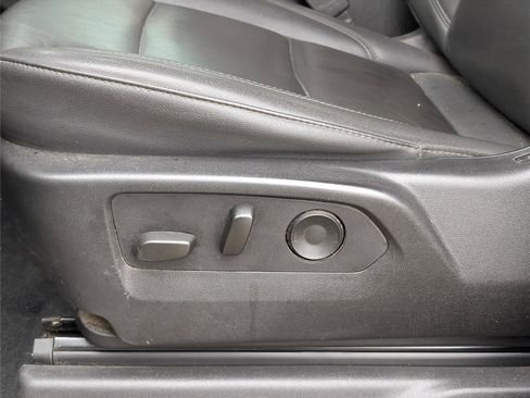 Used 2025 Chevrolet Silverado 2500 LT w/ Trail Boss Package image 14