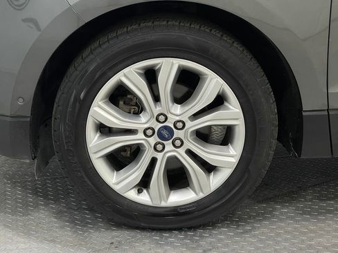 Used 2020 Ford Edge Titanium w/ Equipment Group 301A image 36