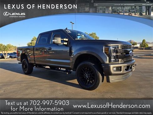 Used 2019 Ford F250 Lariat image 1