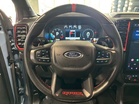 Used 2025 Ford Ranger Raptor AWD/4WD image 12