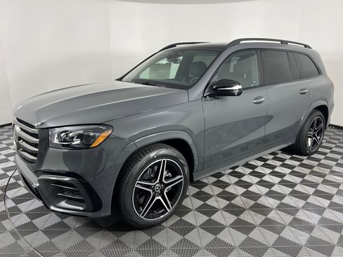 New 2026 Mercedes-Benz GLS 450 450 image 8