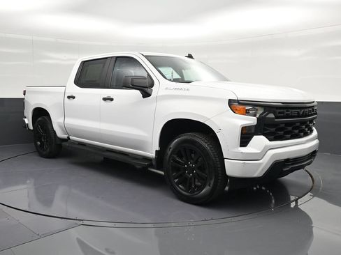 Used 2023 Chevrolet Silverado 1500 Custom RWD image 5