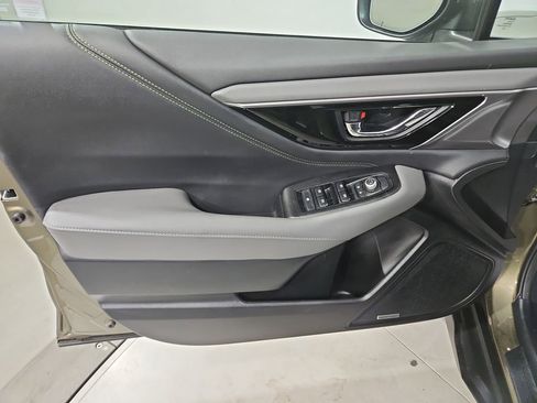 Certified 2025 Subaru Outback Onyx Edition image 11