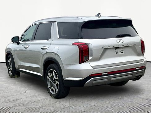 Used 2024 Hyundai Palisade Limited AWD/4WD image 4