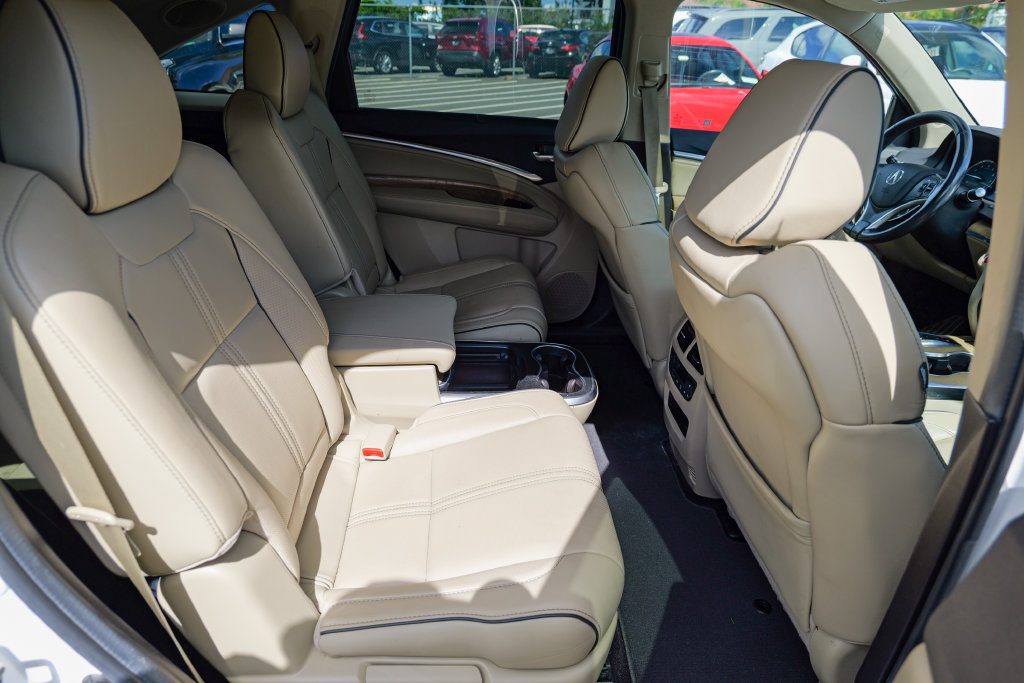 Used 2020 Acura MDX w/ Advance Package AWD/4WD image 32