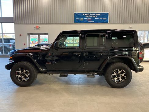 Used 2021 Jeep Wrangler Unlimited Rubicon w/ Uconnect 4C Nav & Sound Group image 8