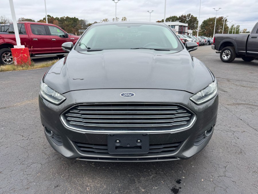 Used 2015 Ford Fusion SE w/ Equipment Group 202A FWD image 8