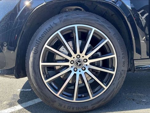 New 2025 Mercedes-Benz GLS 450 4MATIC image 12