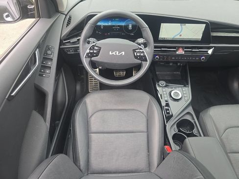 Used 2023 Kia Niro Wave w/ Wave Preserve Package FWD image 26