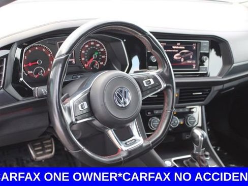 Used 2019 Volkswagen Jetta GLI image 14